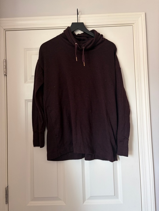 Old Navy Tops - Old Navy Women's Dark Plum Sweatshirt